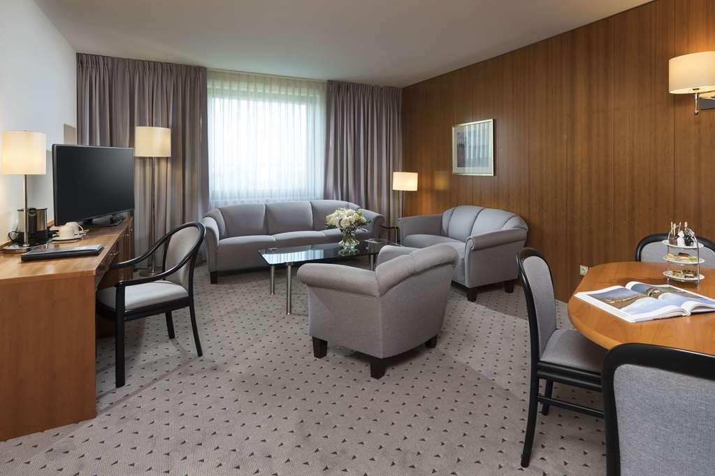Maritim Airport Hotel Hannover Langenhagen  Pokoj fotografie