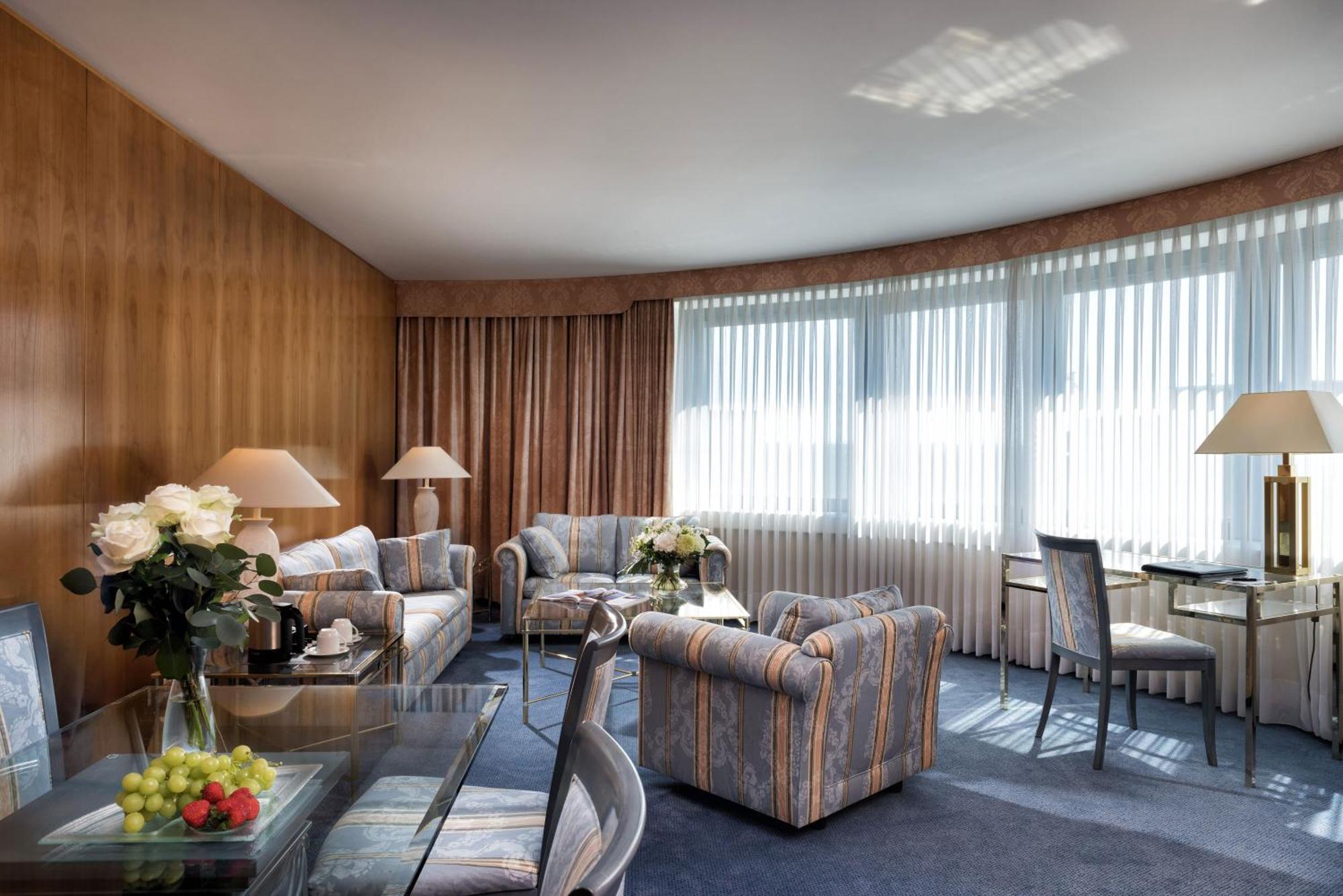 Maritim Airport Hotel Hannover Langenhagen  Pokoj fotografie